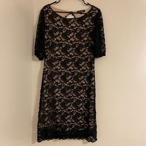 Candalite lace dress